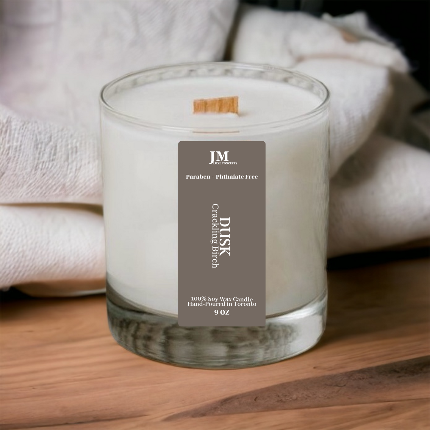 Crackling Birch Scented Soy Wax Candle With A wooden Wick - Dusk