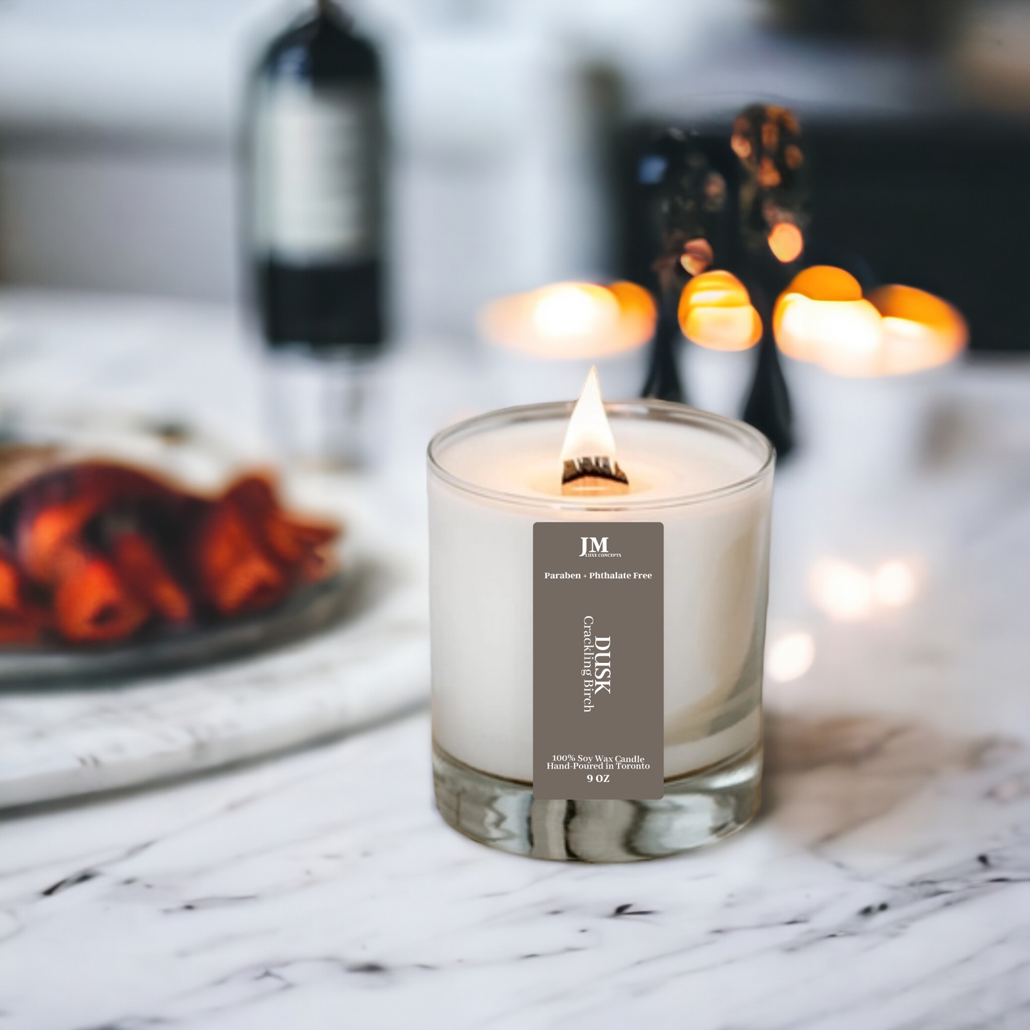 Crackling Birch Scented Soy Wax Candle With A wooden Wick - Dusk